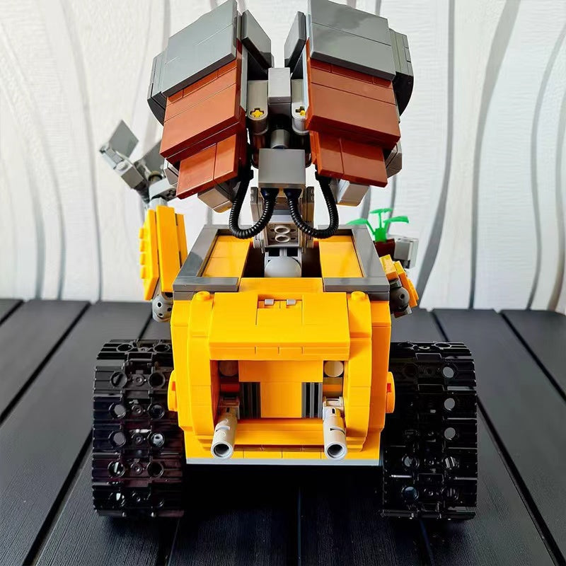 Wall E building blocks set - 687 pcs