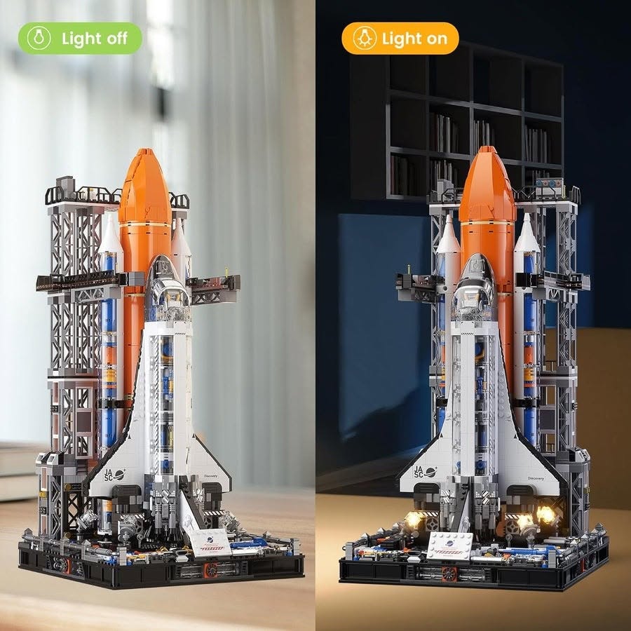 JAKI Super Space Shuttle Model Building Block Set with Launch Pad (2,200 Pieces)