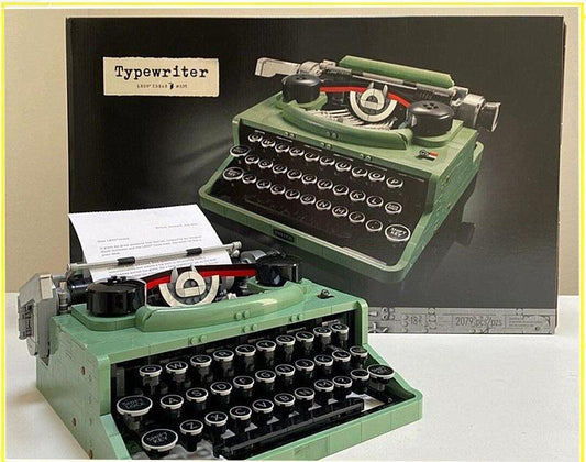 [Pre-Order] Retro typewriter building blocks set - 2079 pcs